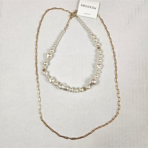 MEADOWE Mila Necklace Set in Gold NWT Faux Pearl - Picture 2 of 7